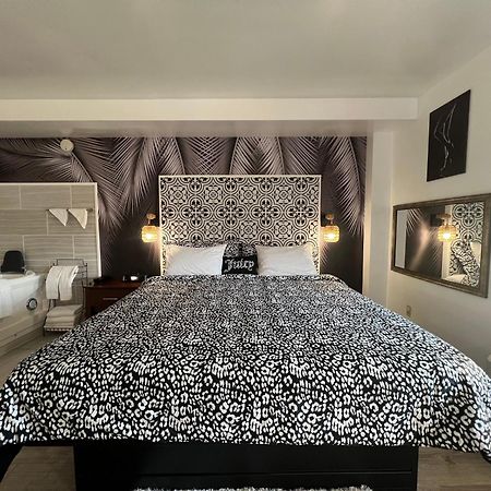 Orbits Inn Somerset エクステリア 写真