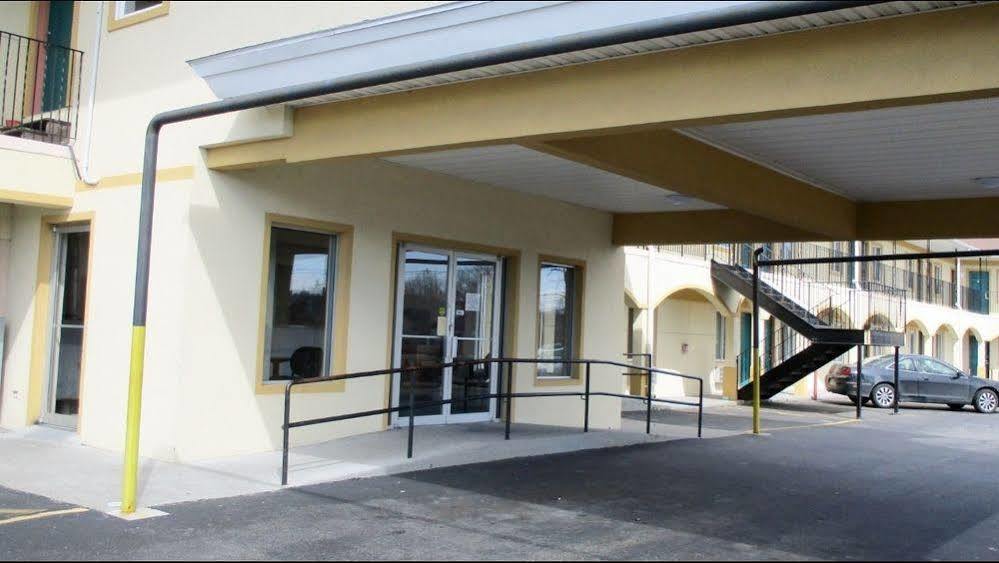 Orbits Inn Somerset エクステリア 写真
