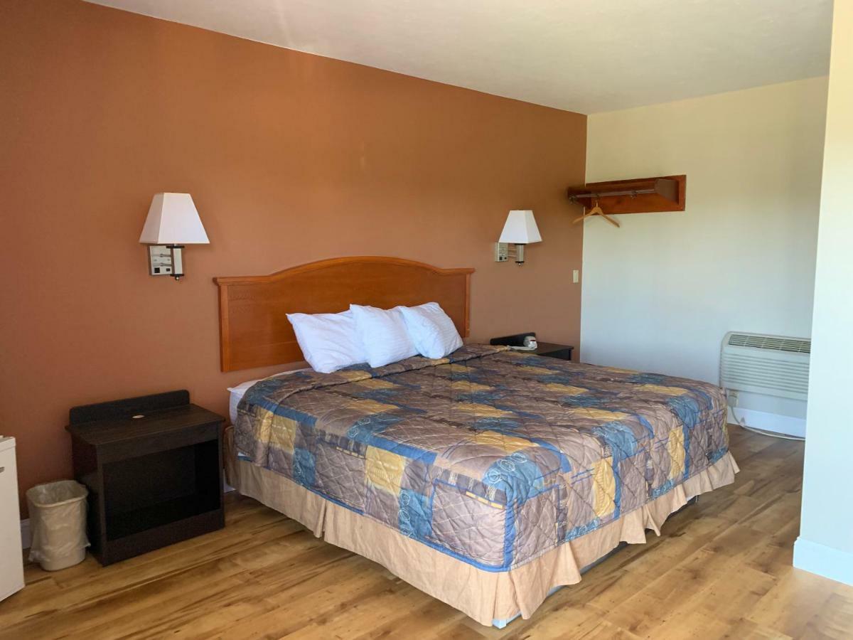 Orbits Inn Somerset エクステリア 写真